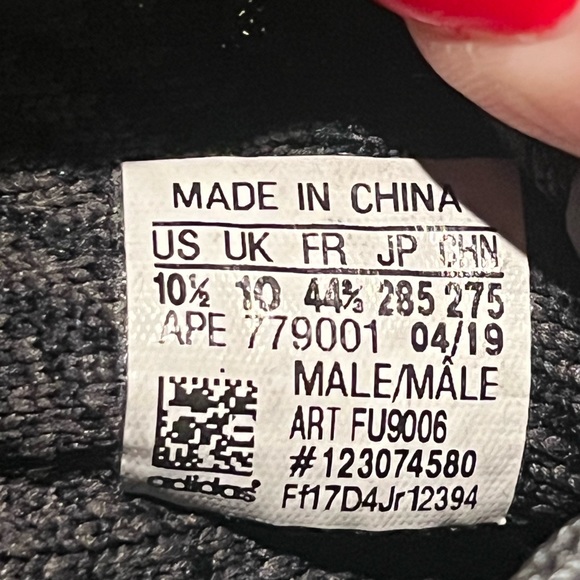 Adidas Yeezy Boost 350 V2 Black Sneakers With Reflective Laces Size 10.5 - Picture 5 of 5